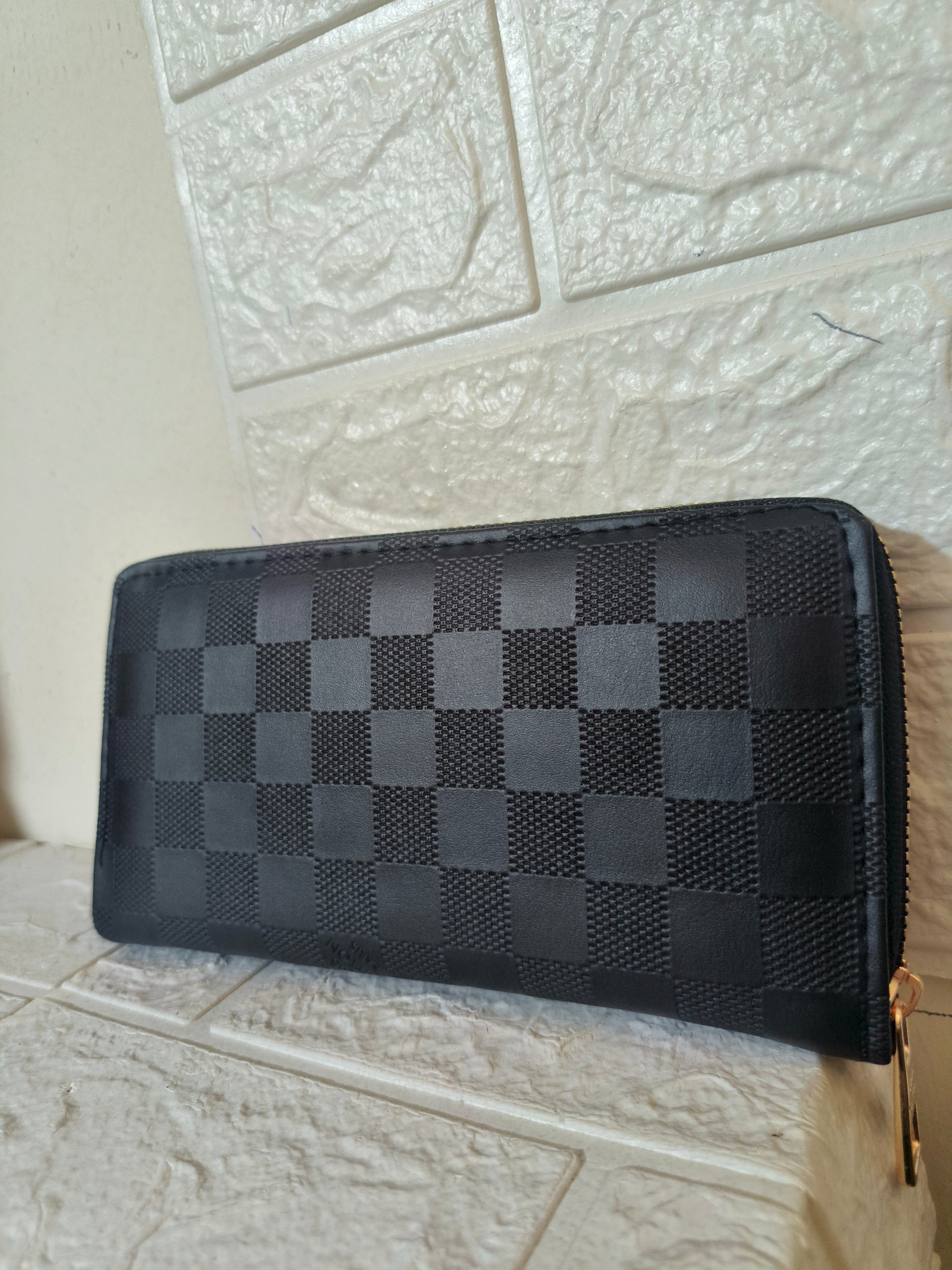 Louis Vuitton Monogram Eclipse Zippy Organizer