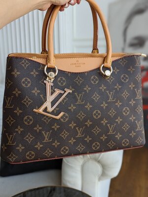 Louis Vuitton Riverside tote bag