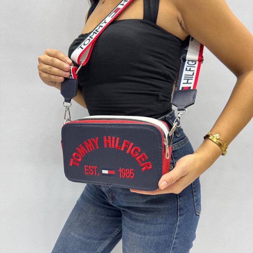 Tommy Hilfiger crossbody bag