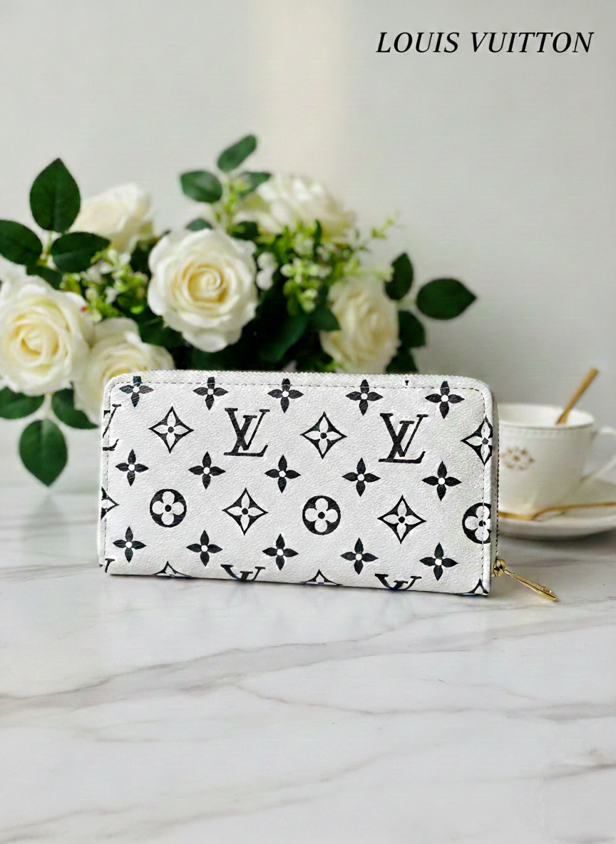Louis Vuitton Monogram Eclipse Zippy Organizer