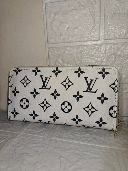 Louis Vuitton Monogram Eclipse Zippy Organizer