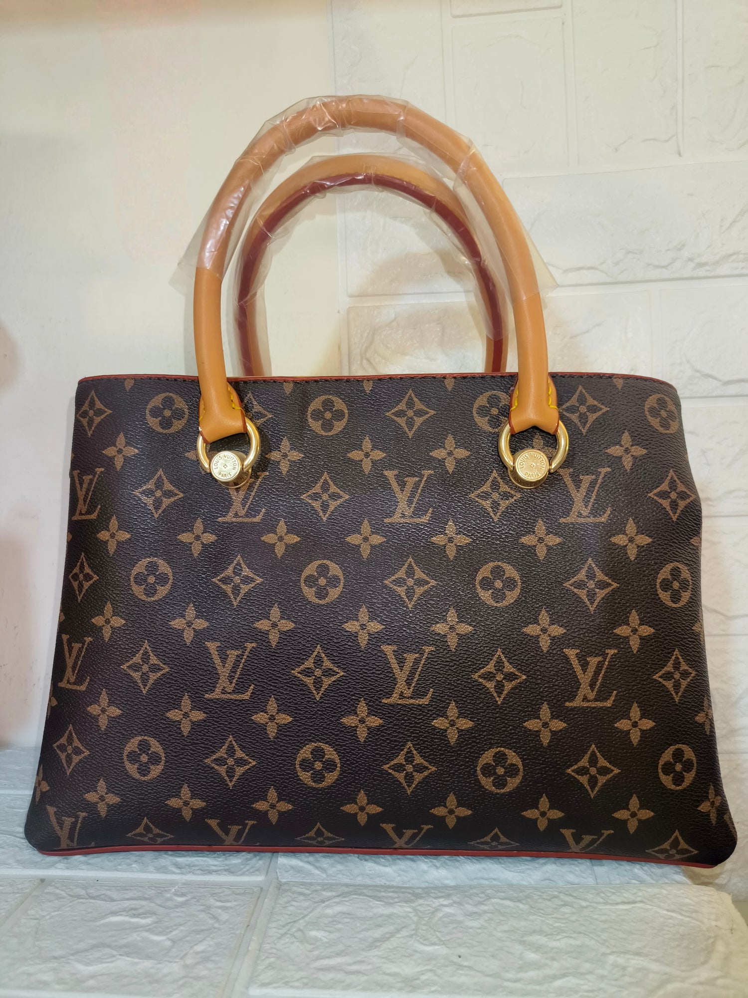 Louis Vuitton Riverside tote bag
