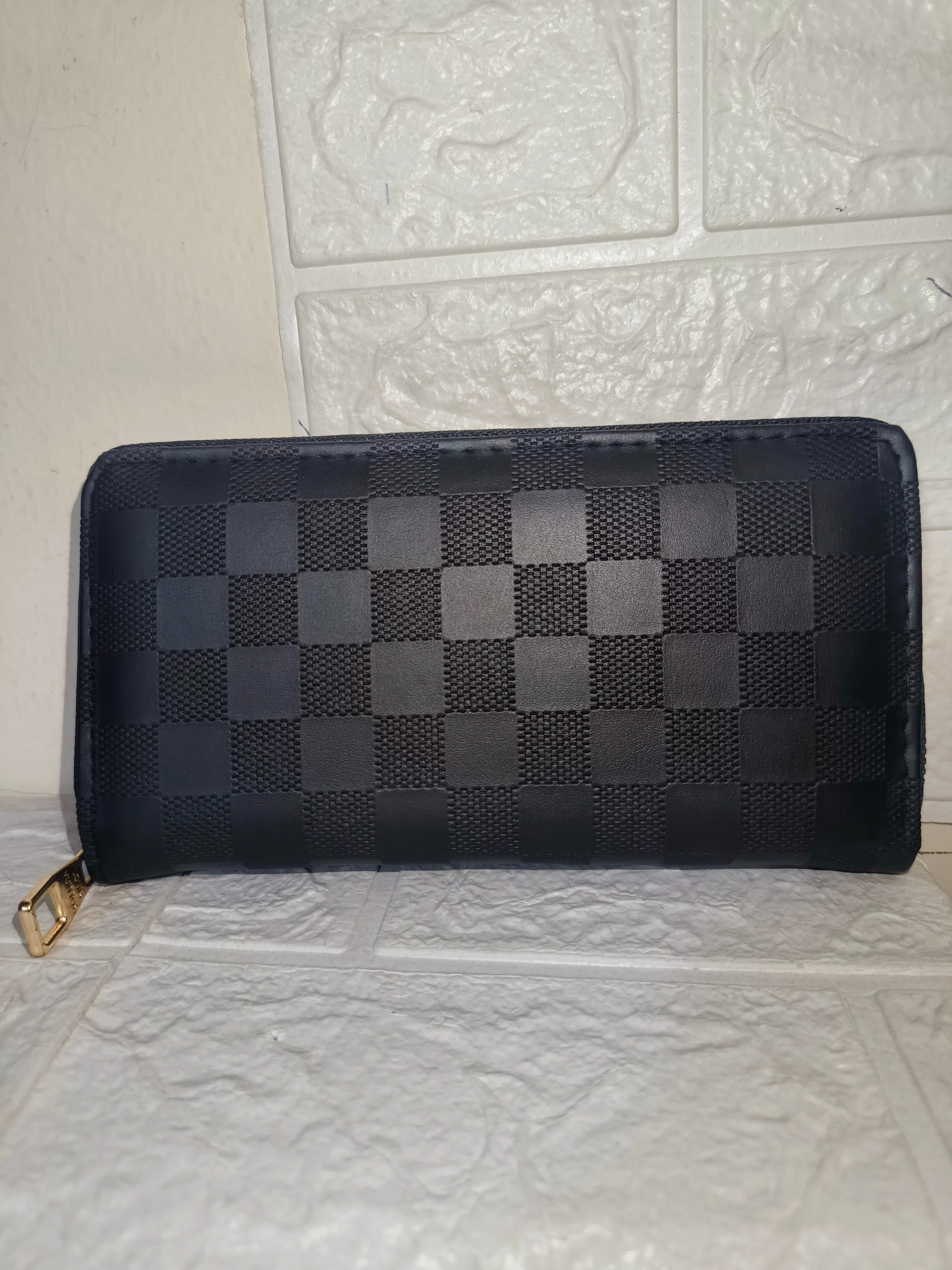 Louis Vuitton Monogram Eclipse Zippy Organizer